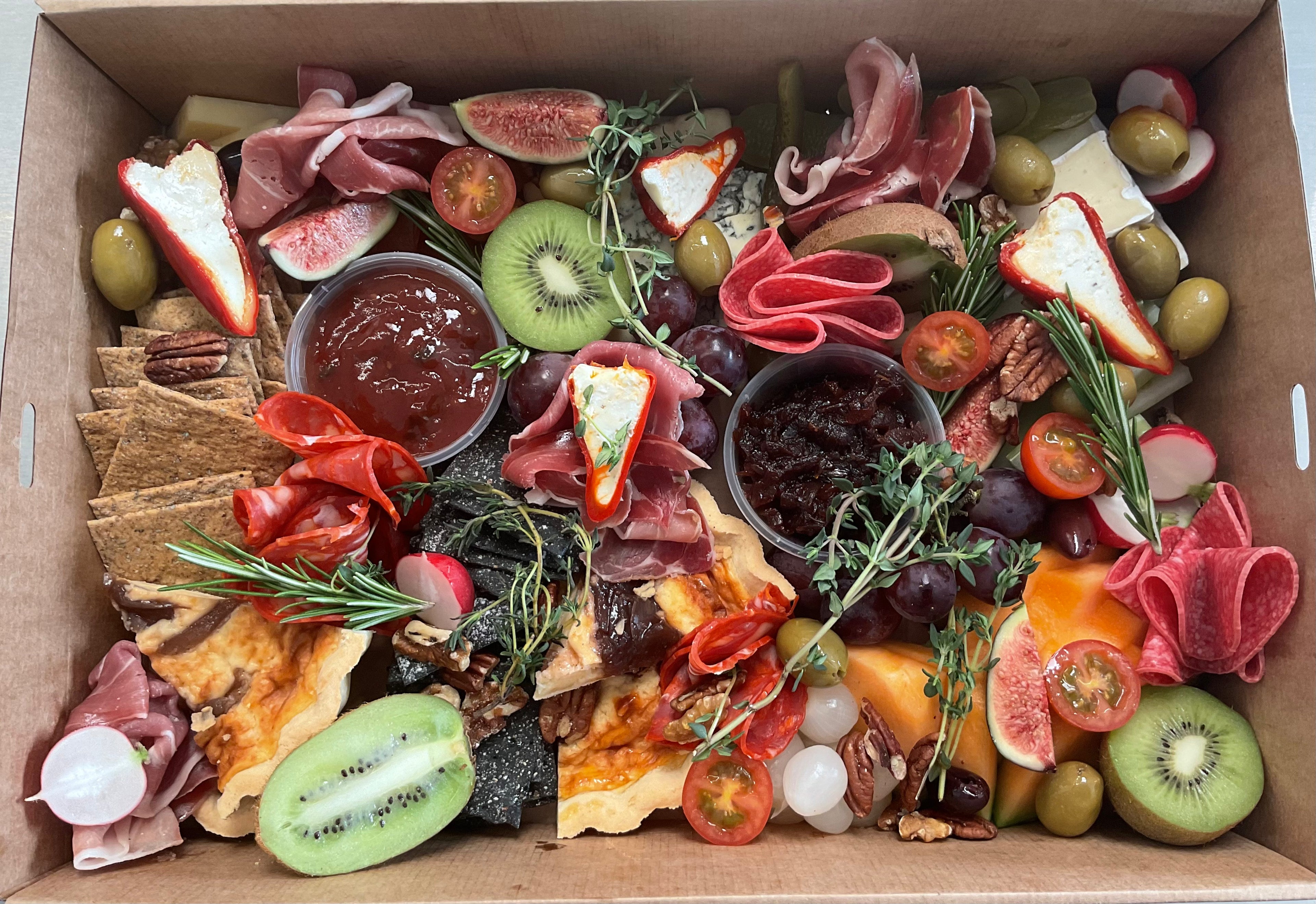 Meat & Cheese Mezze Platter (Per Head)