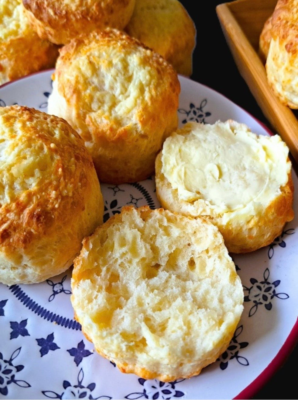 Scones (Fruit/Cheese)